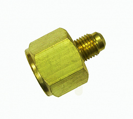 Штуцер 1/4М-1/2 F R